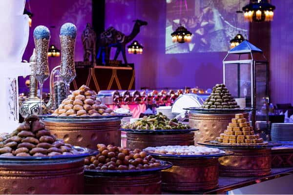 شهر رمضان الكريم سيبقى محفوراً في ذاكرتك مع فندق الفيصلية الرياض