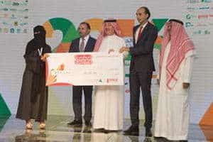 فريق جامعة الأميرة نورة بنت عبد الرحمن الفائز من فئة الجامعات