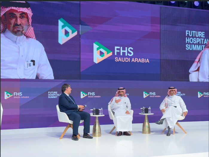 شركة وسط جدة للتطوير خلال قمة مستقبل الضيافة السعودية